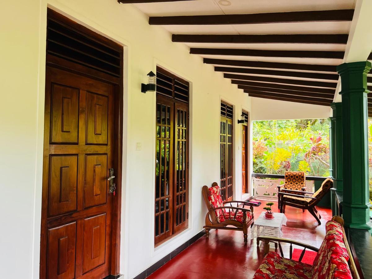 Sigiri Budget Homestay Сигирия Экстерьер фото