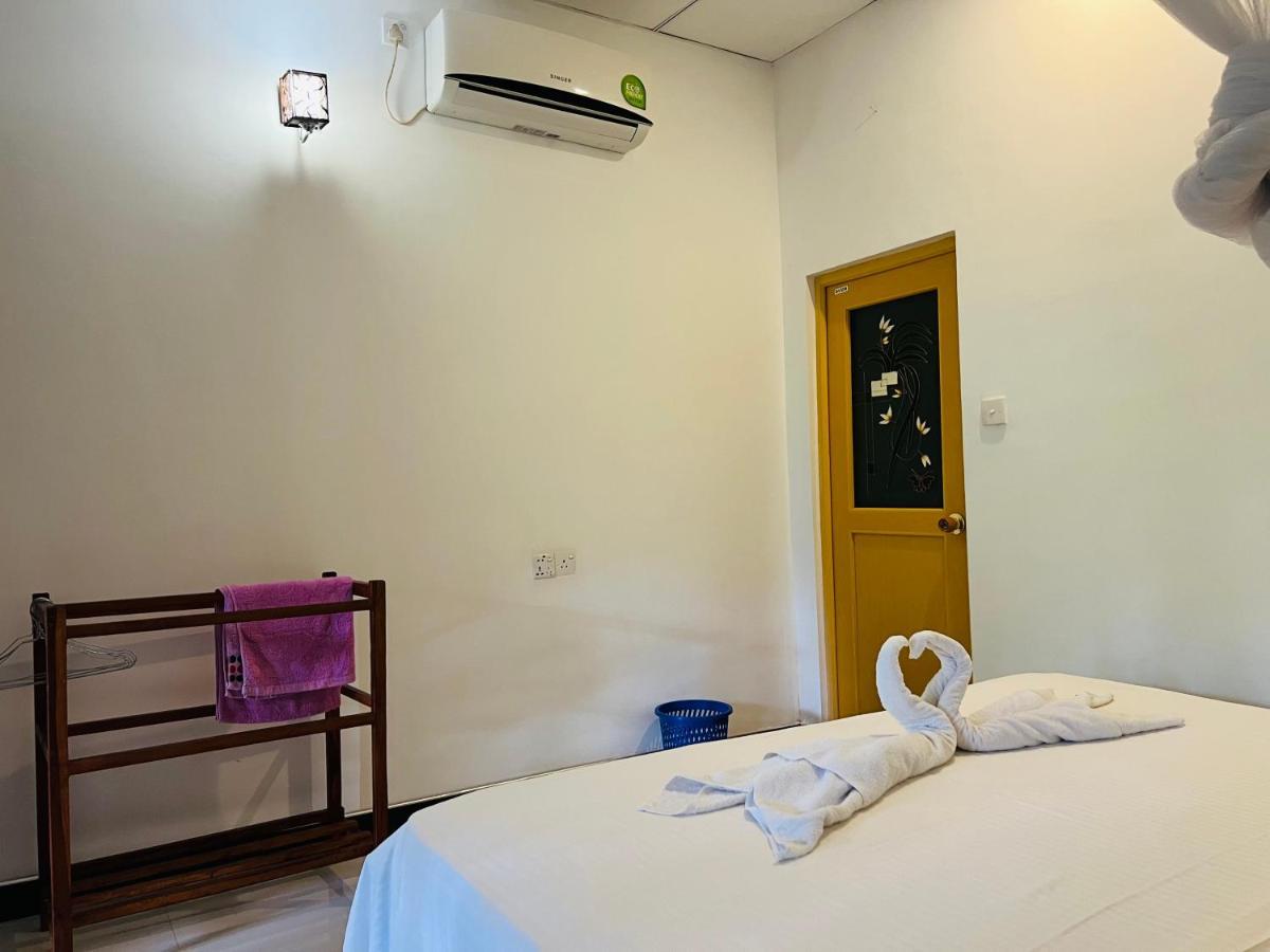 Sigiri Budget Homestay Сигирия Экстерьер фото