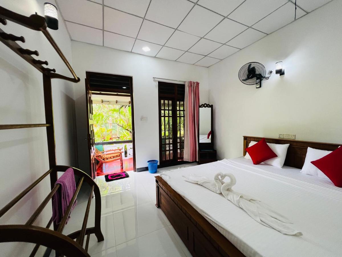 Sigiri Budget Homestay Сигирия Экстерьер фото